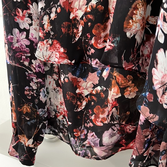 Parker Floral Tiered Blouse with Flowy Bow Neck Tie Sz Small - Picture 5 of 5